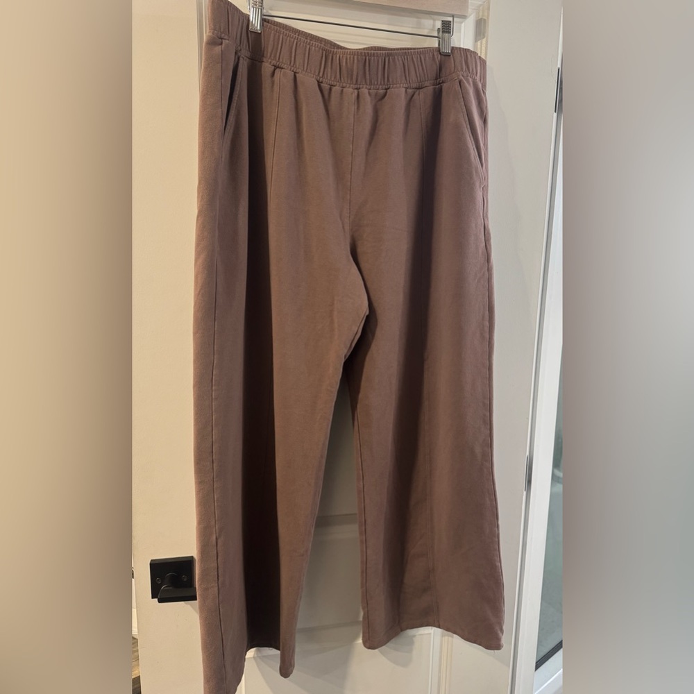 Abercrombie & Fitch Soft A&F Collection Wide Leg Women's Taupe Trouser Sweats XL - Picture 2 of 5